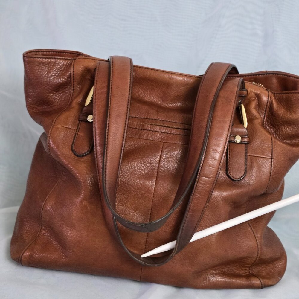 Leather B Makowsky Handbag - Picture 4 of 5